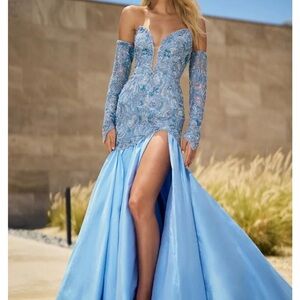Sherri hill 55637
